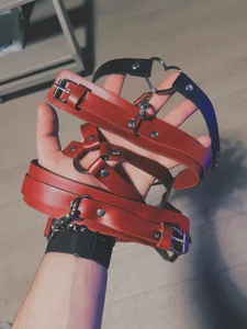 Piratee666: Let’s play ⛓️ ( 5 фото)