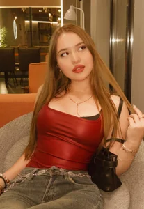 RondaRose_ Public Pic 9