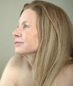 JulieHolliday Public Pic 7