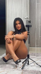 SarayModel Public Pic 5