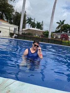 Public de Salim_diek  2 photos