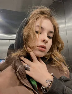 LessllMood's photo