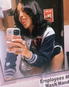 SashaahXXX PussyWhacked&SheSquirts Immagine  6