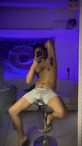 Zdjęcia ThomasThunders sexy boy: 