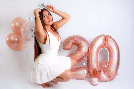 mileyerikson My birthday ♥ صورة واحدة|mileyerikson My birthday ♥ صورتان|mileyerikson My birthday ♥  5 صور|mileyerikson My birthday ♥  5 صورة