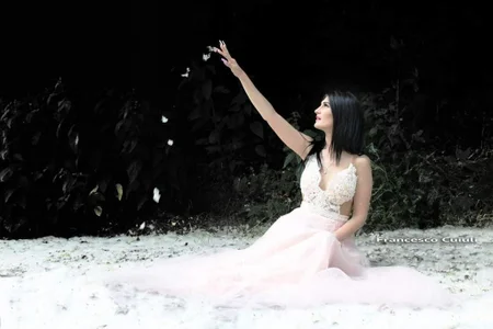 EvelynFrancesJust me图片