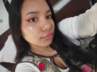 soffi_joness23 Public Pic 2