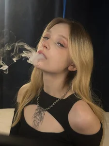 Naughty__CoupllesSMOKE图片 6