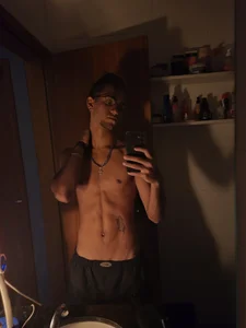 Kyle_ares Public Pic 2