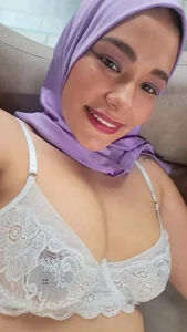 ShanaJamilのI feel like misbehaving... will you come with me? 💋の枚の写真