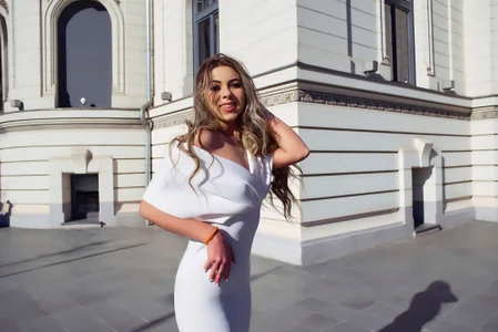 AylinRosee 💖Echoes Beyond the Main Road💖 Foto