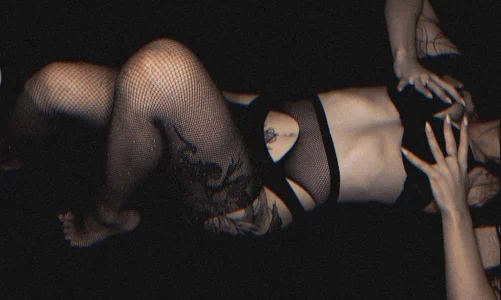 Best_Blondie1 Public Pic 2