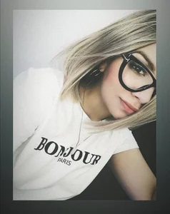 avrill_morgan A little about me Pic 3