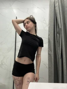 DaniKirk Public Immagine  7