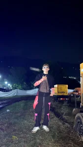 flowers18 I in a dance show Foto 3