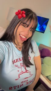 tati_reyess funny tits shirt 💕💕 Immagine  3