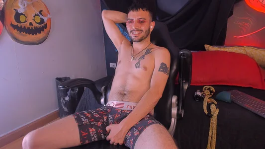 VynnyBlacke_ Echoes of Halloween Hình 2