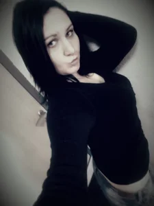 Holly_Bette Public Immagine 