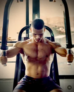 ChristopherBlack_ working out Pic 2