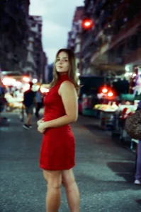 ThreeshaWhite HONG KONG 2 Immagine  3