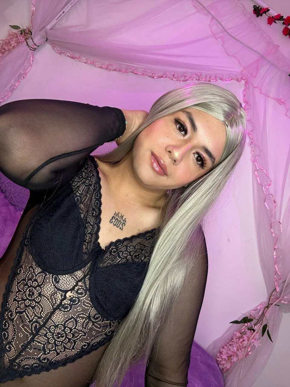 gyal_isabella Trending Pic 2956