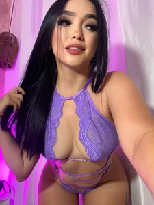 Samantha-Pardo do you like my purple color Foto 7