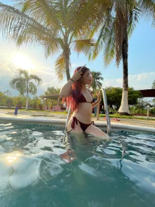 Venus_atler Día de piscina Hình 5