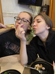 RussianGirls_ Russian cheerful table😹😹😹❤️❤️❤️ Foto 7