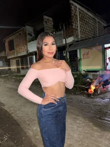 Ruby_Rouge_ 💎Bout Me ♥️ Pic 4