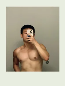 SexyKuikuiTop01 Public Pic 3