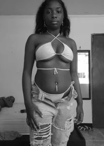 skarlet_1077's me Sex Photo 2