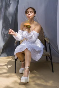 Scout_AvroraPARTY BURGER!!! Bild 4