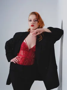 DinaKoenigred corset🤩图片 7