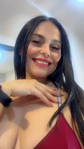 CharlotteCottin 🤍 Immagine  2