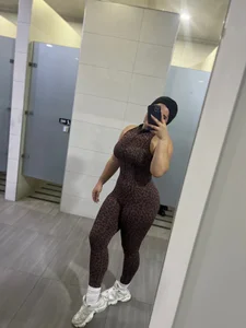 Valenhill@xhs 💪🏻 Gym sexfoto 3