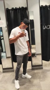 elnegro224Public图片