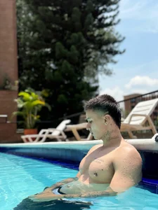 valentinosex1 kullanıcısının Public albümü -  3 fotoğraf