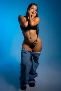 Kaia_Lauren Public صورة واحدة|Kaia_Lauren Public صورتان|Kaia_Lauren Public  6 صور|Kaia_Lauren Public  6 صورة