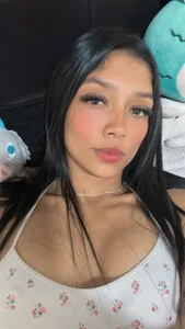 Vinaaly_: Public ( 2 фото)