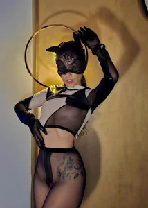 ErikaBenz_ CATWOMAN Pic