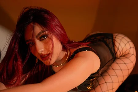 Anavi_ PLAY BOY صورة واحدة|Anavi_ PLAY BOY صورتان|Anavi_ PLAY BOY  4 صور|Anavi_ PLAY BOY  4 صورة