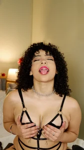 KinkyZoe_ yummy slika 2