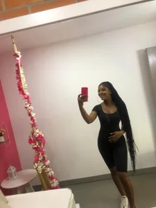 malu_horny_69sexy brunette图片 4