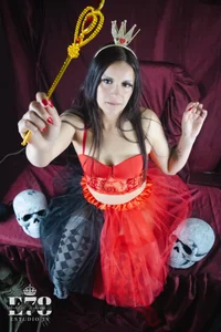 Arianna_sweeet I am the red queen ❤❤ Pic