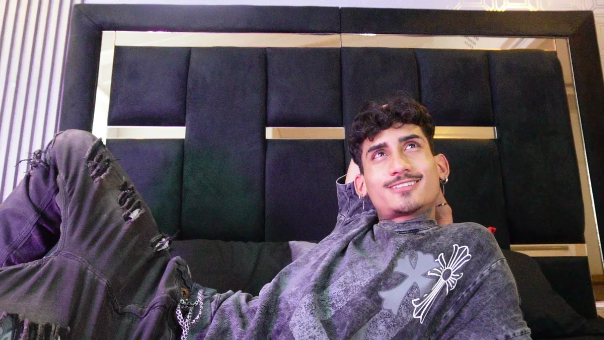 Dark_Eros_ Image populaire  3832