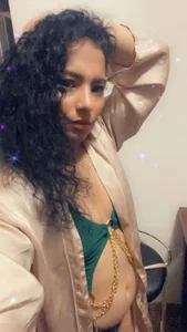 Divya888 Public Foto