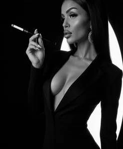 KimWilmes The Art of Dominance Pic 3