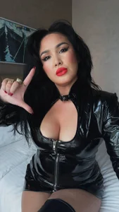 LATEX SUIT de TempressAmeera  2 Imagens