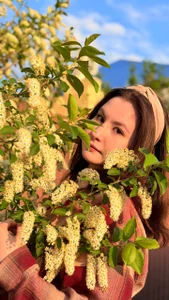 TealTeatime Do you like the flowers smell? Pic 4