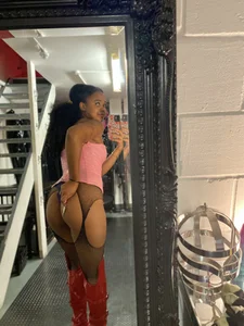 vehementvenus Public Foto 3